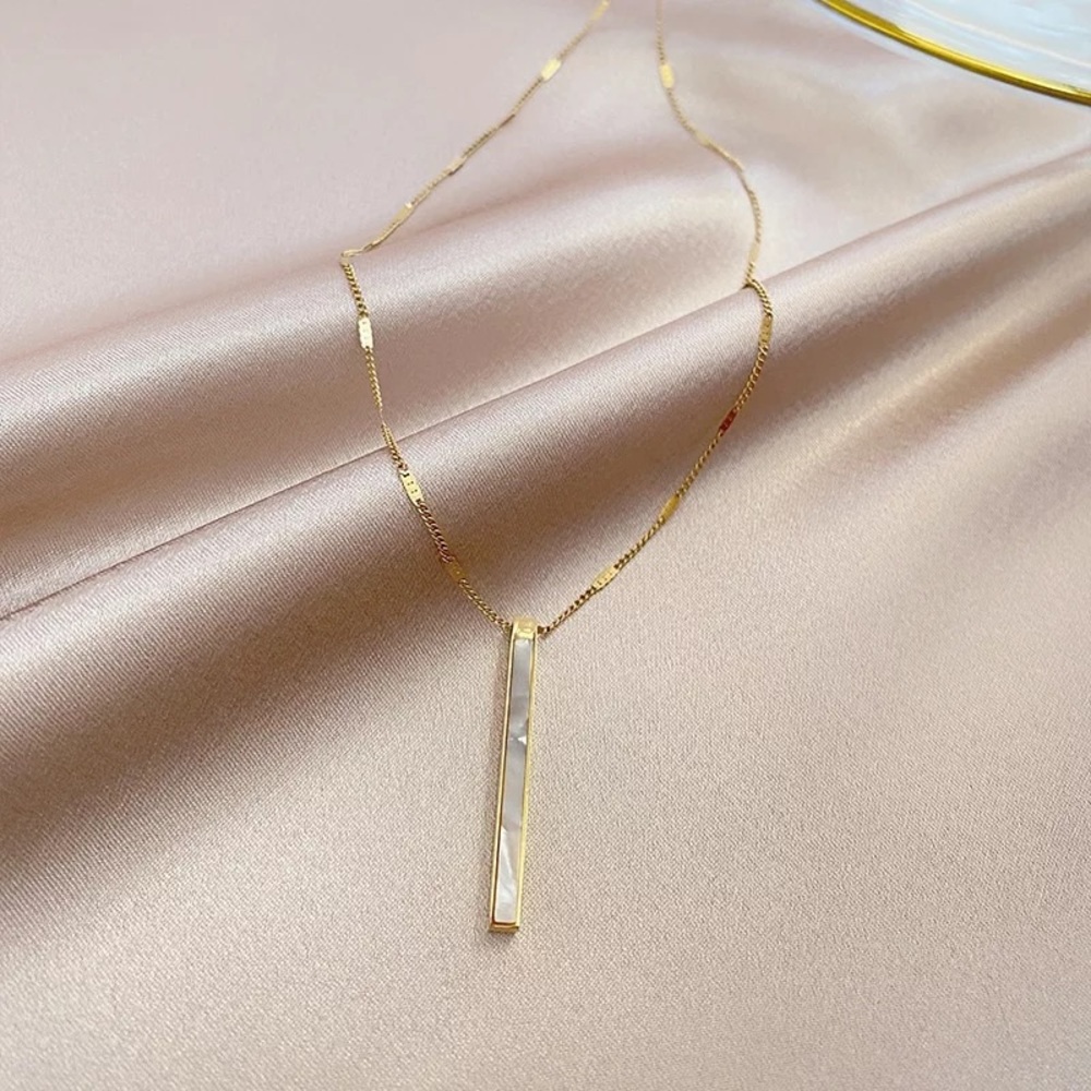 Mother of Pearl Bar Necklace - Picture 4 of 7